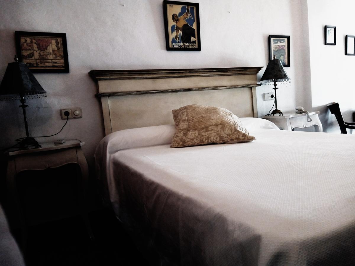 Hotel Utopía Benalup-Casas Viejas Buitenkant foto